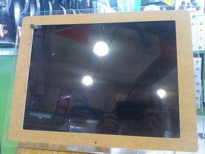 圖唯12寸數碼相框1201 高清廣告與相冊的多功能選擇